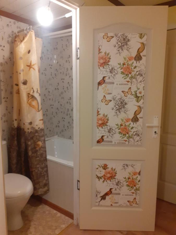 Avotu Stabu Private Flats In A Separate House For One Or Couple Апартамент